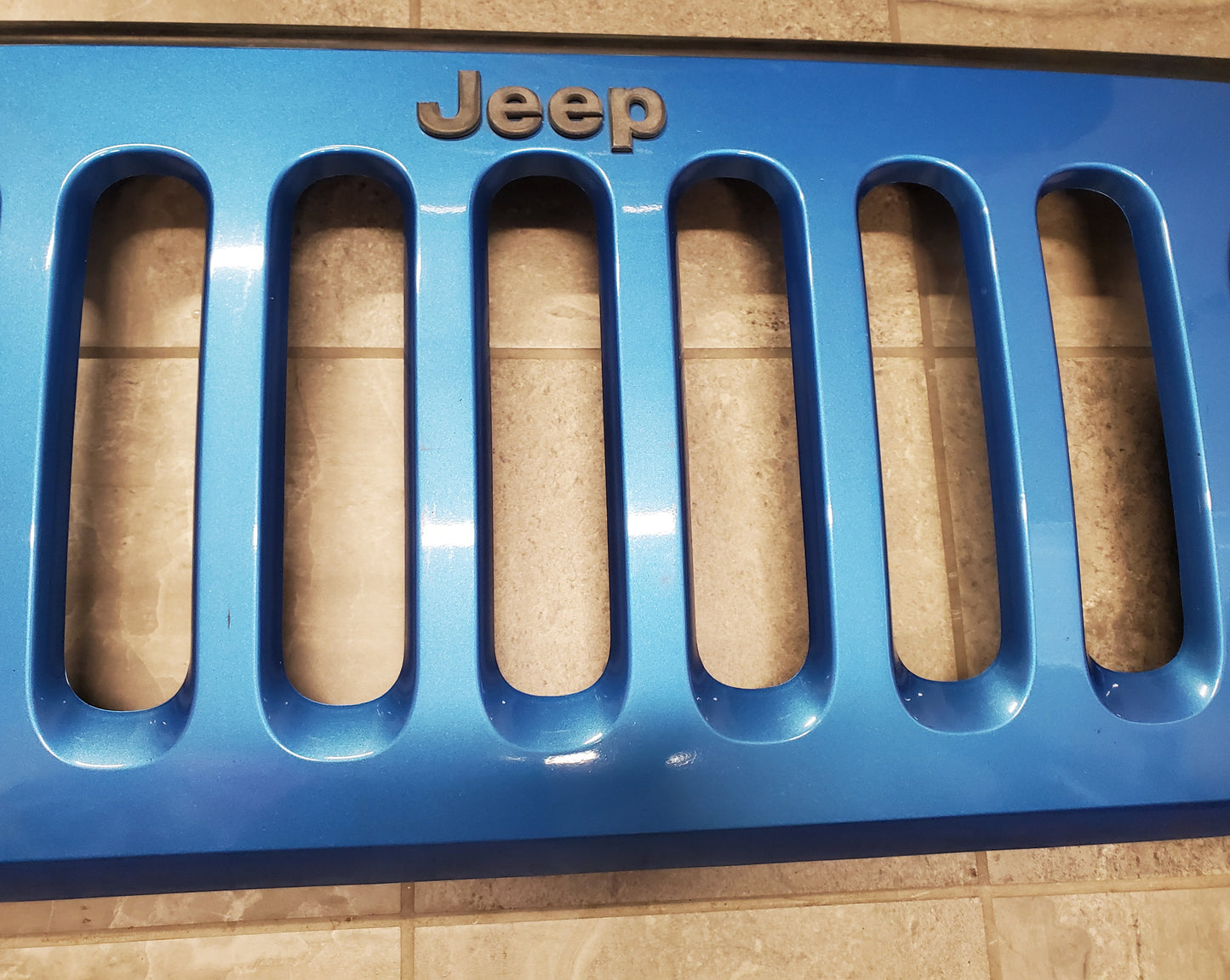 2007-2018 Jeep Wrangler JK Grille OEM 1BM91TRM Surf Blue