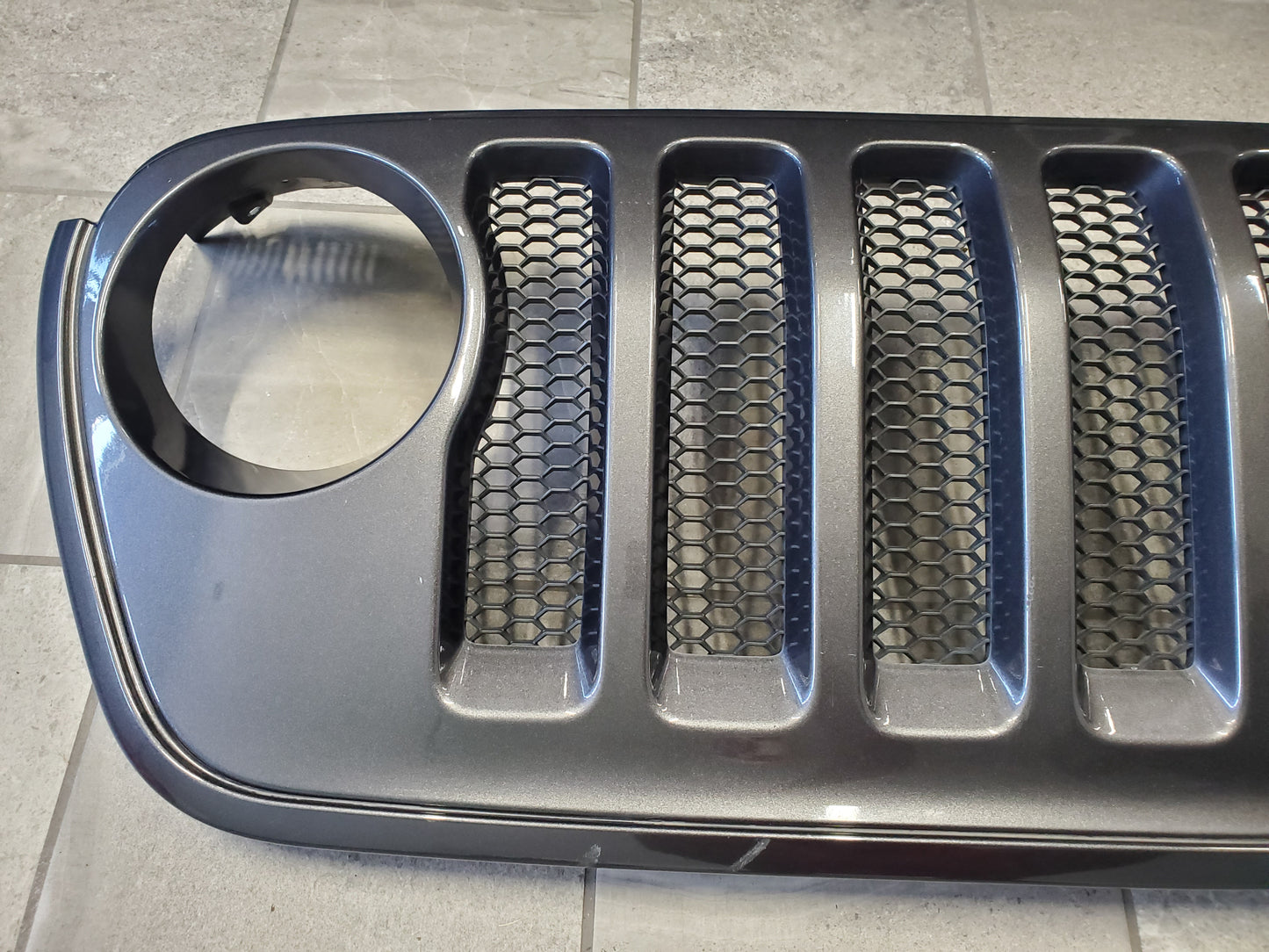 2018-2024 Jeep Wrangler JL Gladiator JT Sport Grille OEM Granite Crystal 6BY75TRMAC