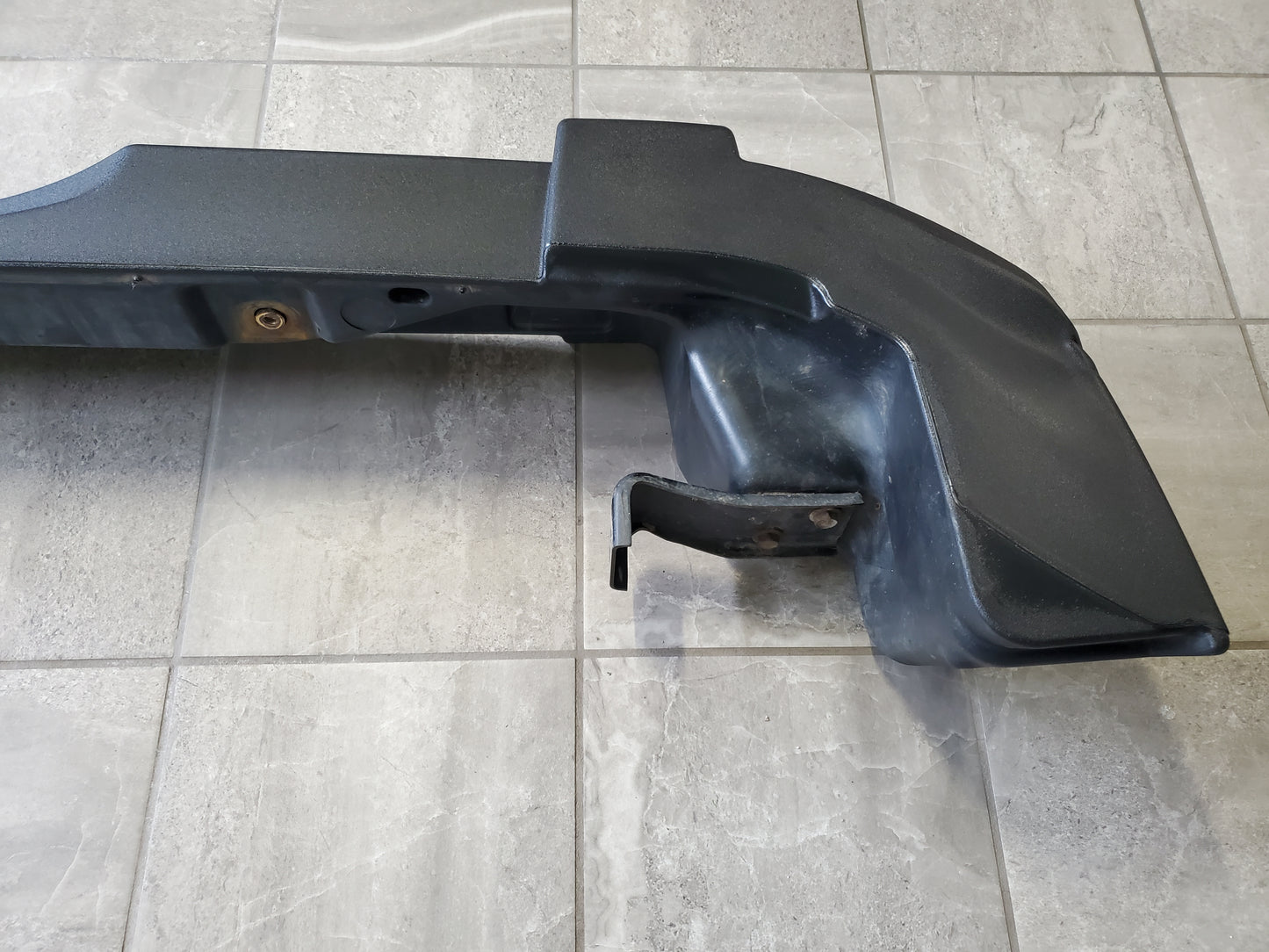 2007-2018 Jeep Wrangler JK Rear Bumper OEM 1BD22RXFAE With End Brackets