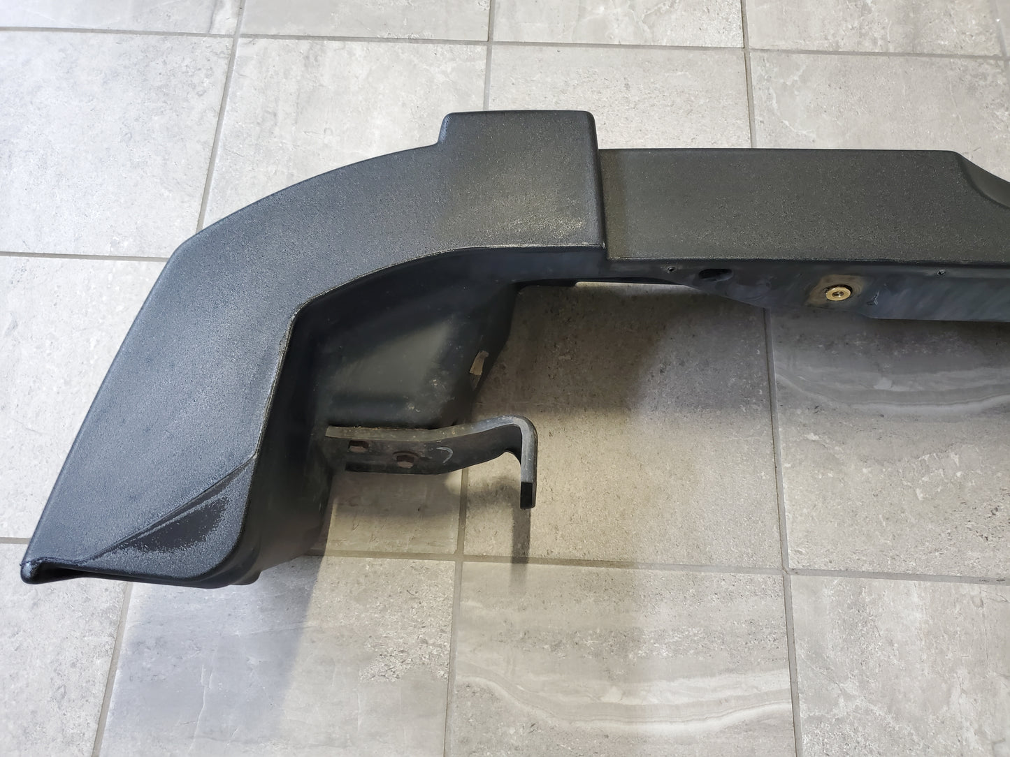 2007-2018 Jeep Wrangler JK Rear Bumper OEM 1BD22RXFAE With End Brackets